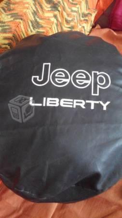 Funda para llanta jeep liberty piel
