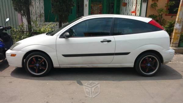 Ford focus zx3 -03