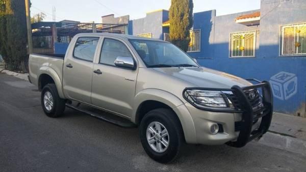 Toyota hilux unica dueña max equipo -12