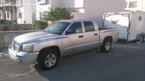 DODGE Dakota SLT QUAD CAB 4X2 3.7L V6 AUT A/A -05