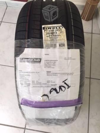 Llanta 245/40R18 93Y