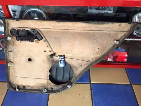 Tapa de Puerta Tras. Jetta -Golf Mk3 Nueva OEM