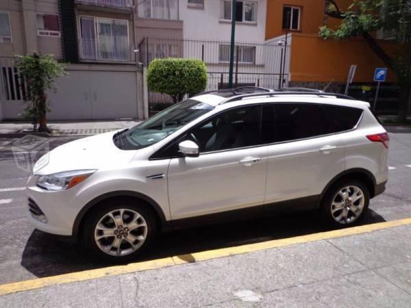 Ford Escape Titanium, Máximo equipo -14