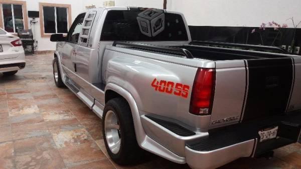 Hermosa chevrolet pick up 400 S -95