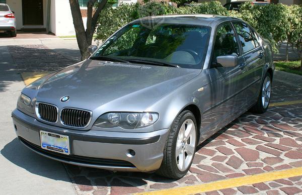 Impecable BMW 320i Exclusive Edition -05