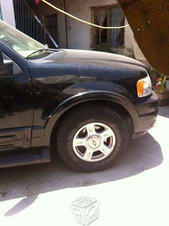 Ford Expedition -03