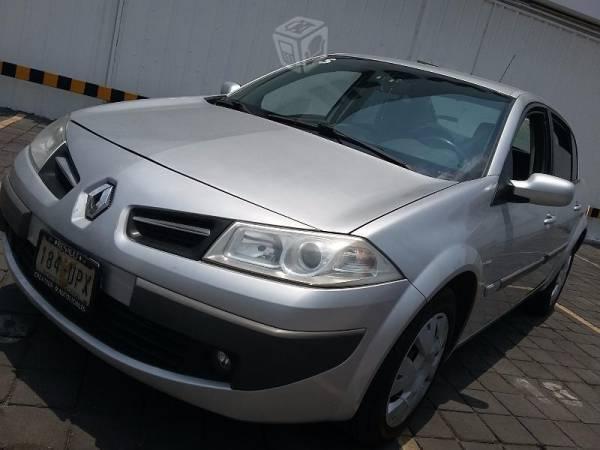 MEGANE muy cómodo y elegante -07