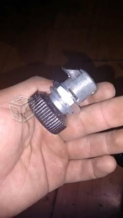 Chapita para guantera hella vocho o combi