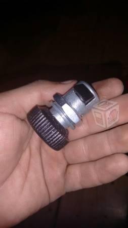 Chapita para guantera hella vocho o combi