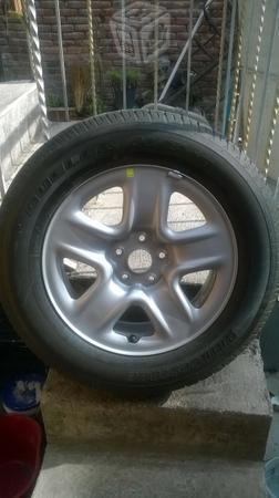 Llanta con Rin 17