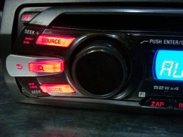 Seminuevo ESTEREO SONY XPLOD MP3/WMA AUX SUBWOOFER