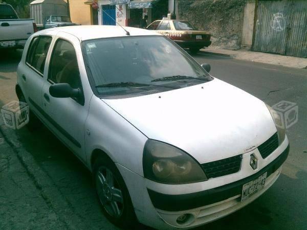 Pongo en venta mi Clio -03