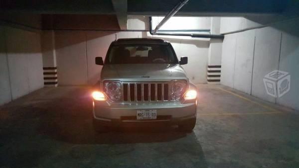 Muy cuidada JEEP LIBERTY LIMITED Qc piel Ta F.Orig -08