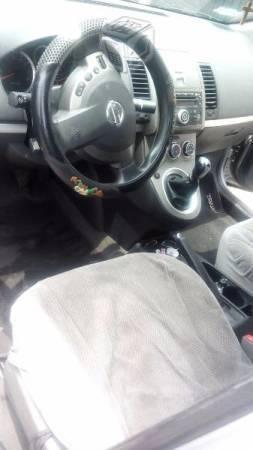 Nissan sentra -12