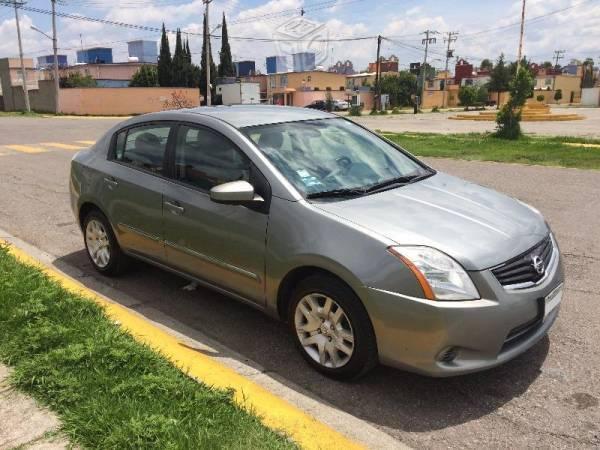 Sentra Custom CVT , Excelentes condiciones -12