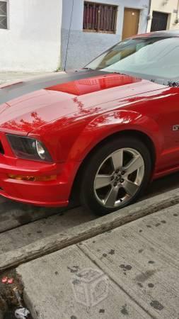 Mustang GT Premium -07
