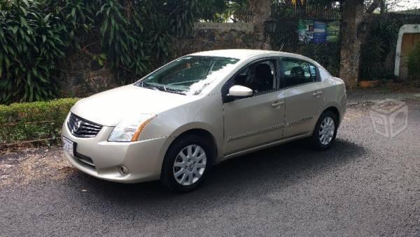 Sentra estandar clima bolsas electrico un dueño -11