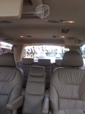 Honda Van Odyssey Touring -09