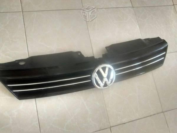 Parrilla jetta mk6 original