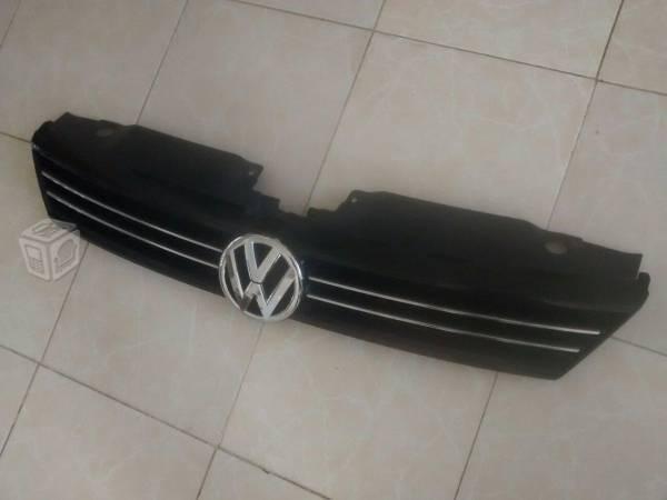 Parrilla jetta mk6 original