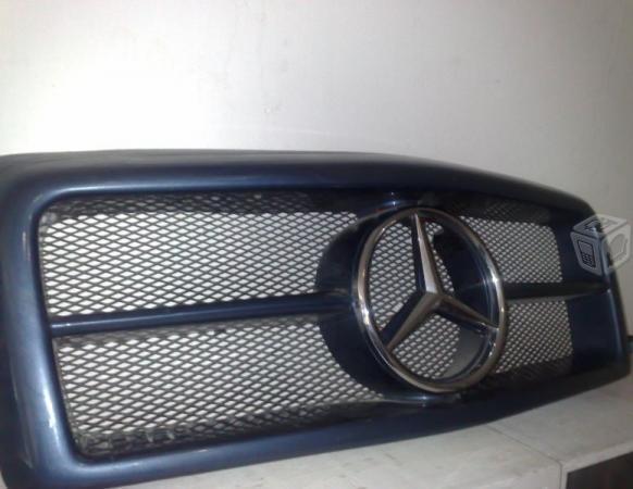 Mercedes Benz AMG Brabus Lorinser Parrilla 190E F1