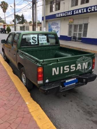 Nissan doble cabina -01