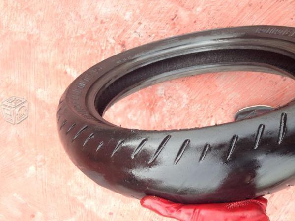 Lote B1 PIRELLI MT LLANTA MOTOCICLETA