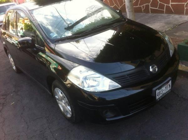 Nissan Tiida MMXII IMPECABLE -12