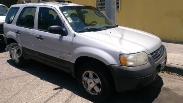 Ford Escape de TODO PAGADO -02