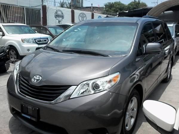 TOYOTA, Sienna, 3.5 LE AT -11