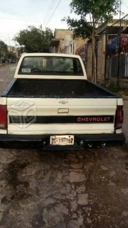 Chevrolet pick up -82