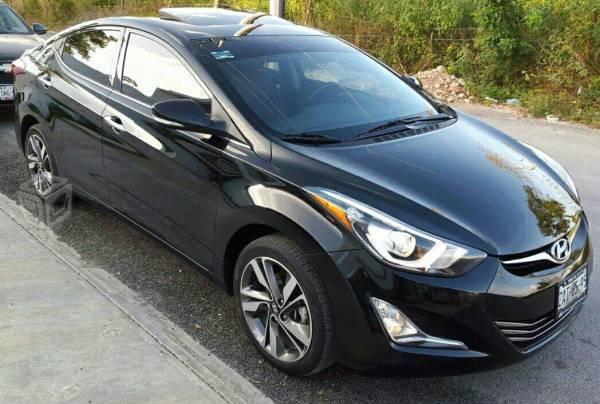 Hyundai Modelo: Elantra -15