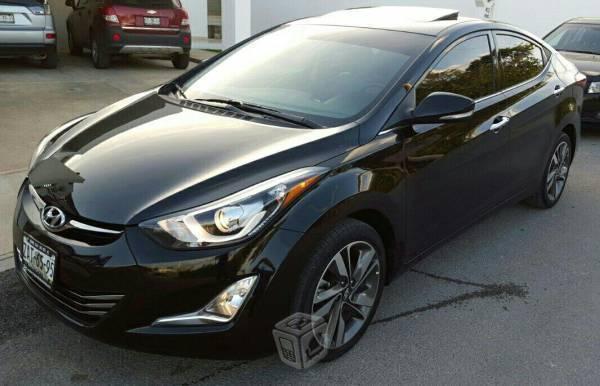 Hyundai Modelo: Elantra -15