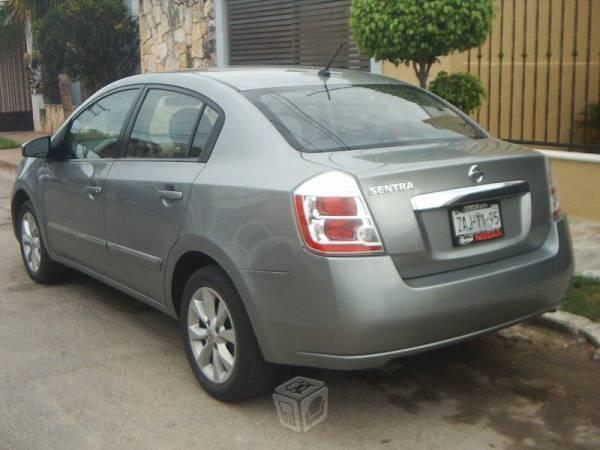 Sentra emotion , unico dueño -11