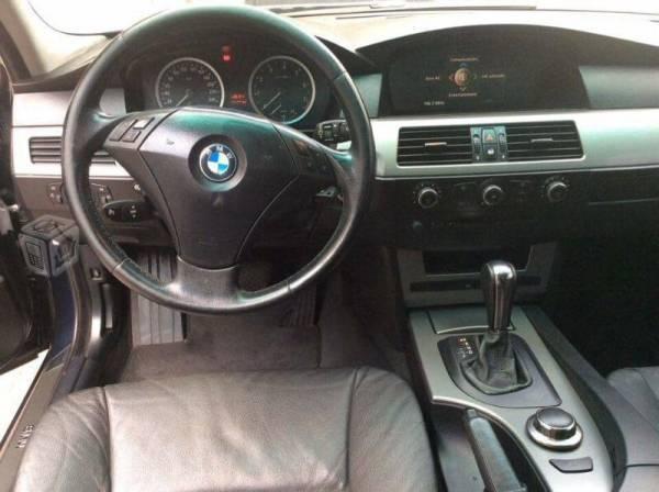 BMW Serie 5 525i -06