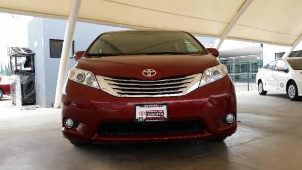 Toyota sienna limited comonueva 3 años de garantia -12