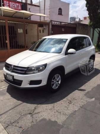 Tiguan blanca flamante un solo dueño sin detalles -12