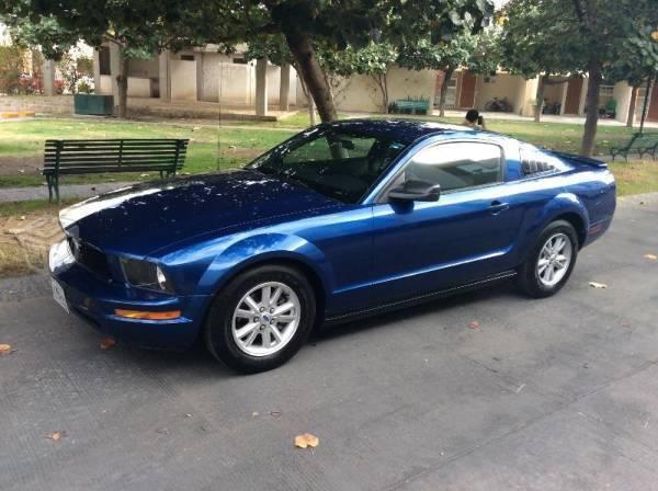 Mustang en excelentes condiciones -07