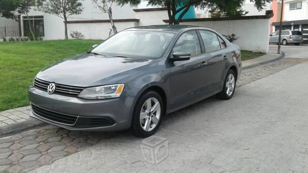 Jetta Mk6 Semi-Nuevo -13