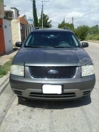 Magnifica Ford Freestyle -06