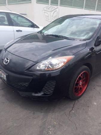 Excelente Mazda 3 -12