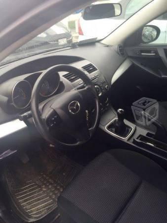 Excelente Mazda 3 -12