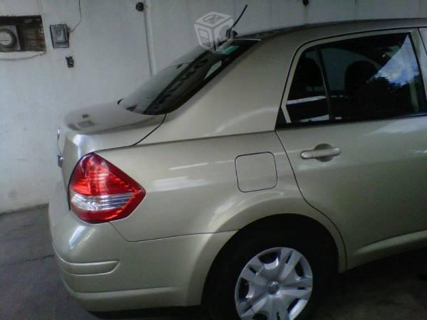 Nissan Tiida Custom -09