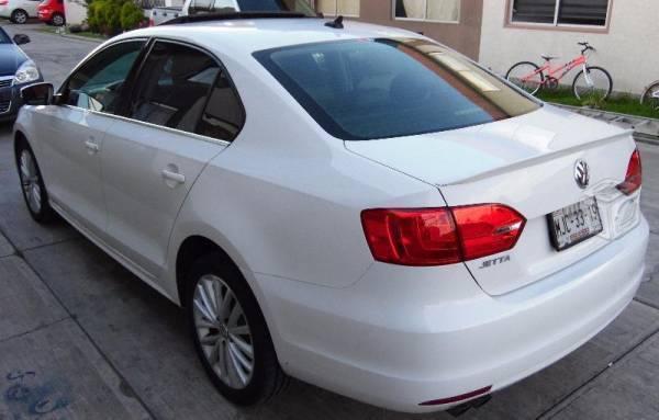 Jetta sportimpecable -11