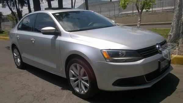 Jetta Standar 5 vel. quemacocos rin 17 -11