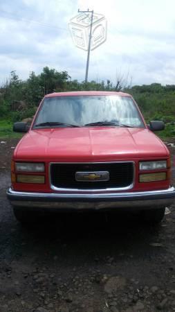 Vendo o posible cambio silverado -95