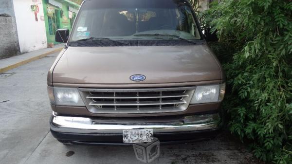 Econoline , vendo o cambio por coche chico -93