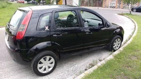 Ford Fiesta Trend Confour -05