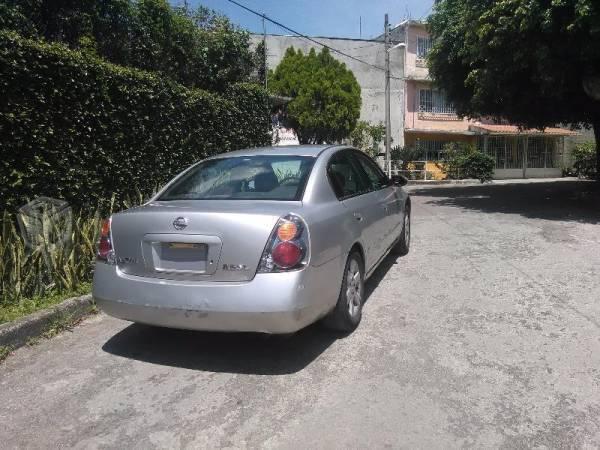 Nissan Altima 2.5 SL Excelentes Condiciones -02