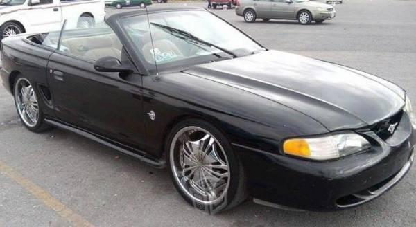 Ford Mustang 2p GT Equipado Convertible -94